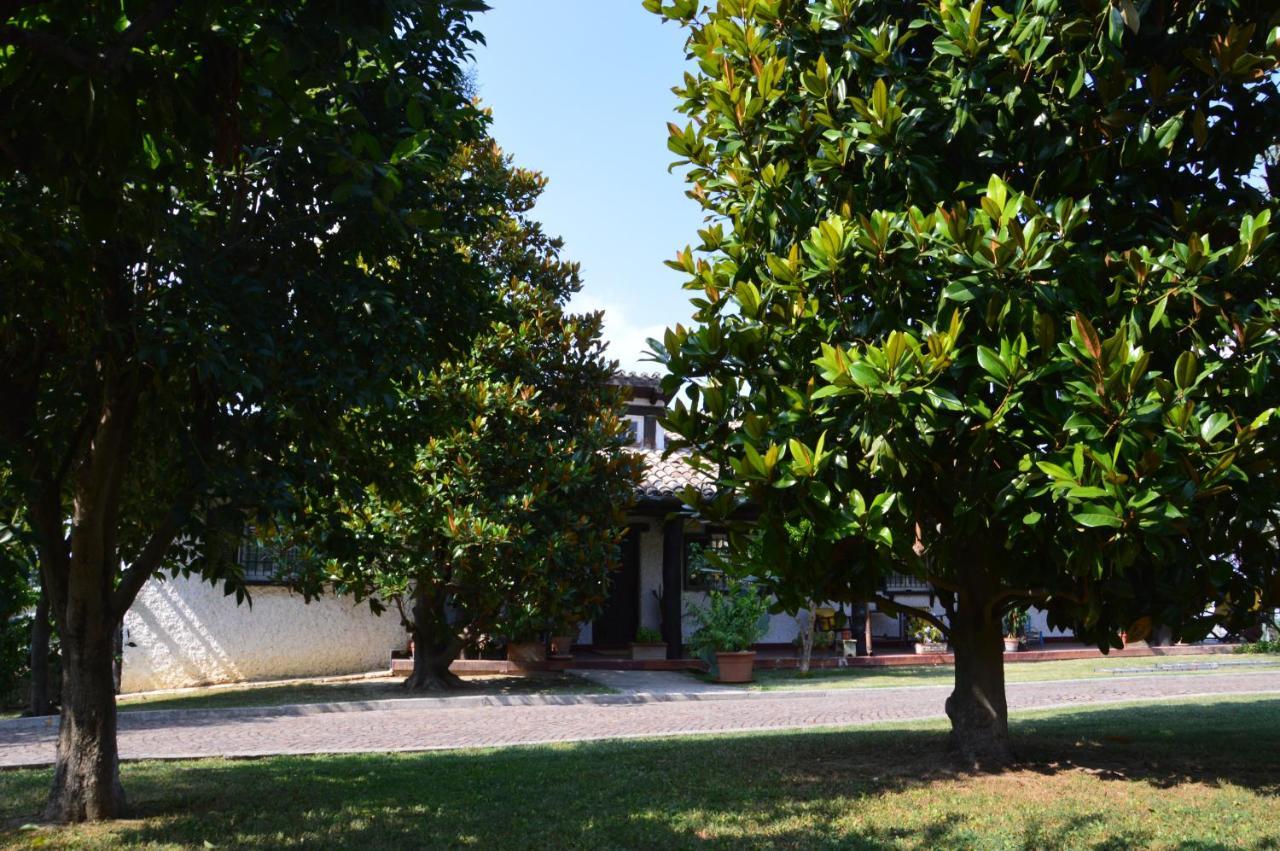 B&B Villa Lupidi Corridonia Exterior photo